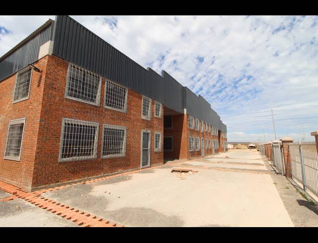 350M² WAREHOUSE TO LET IN SALDANHA INDUSTRIAL